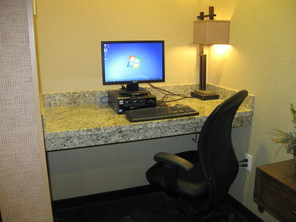Little Missouri Inn & Suites New Town ภายนอก รูปภาพ