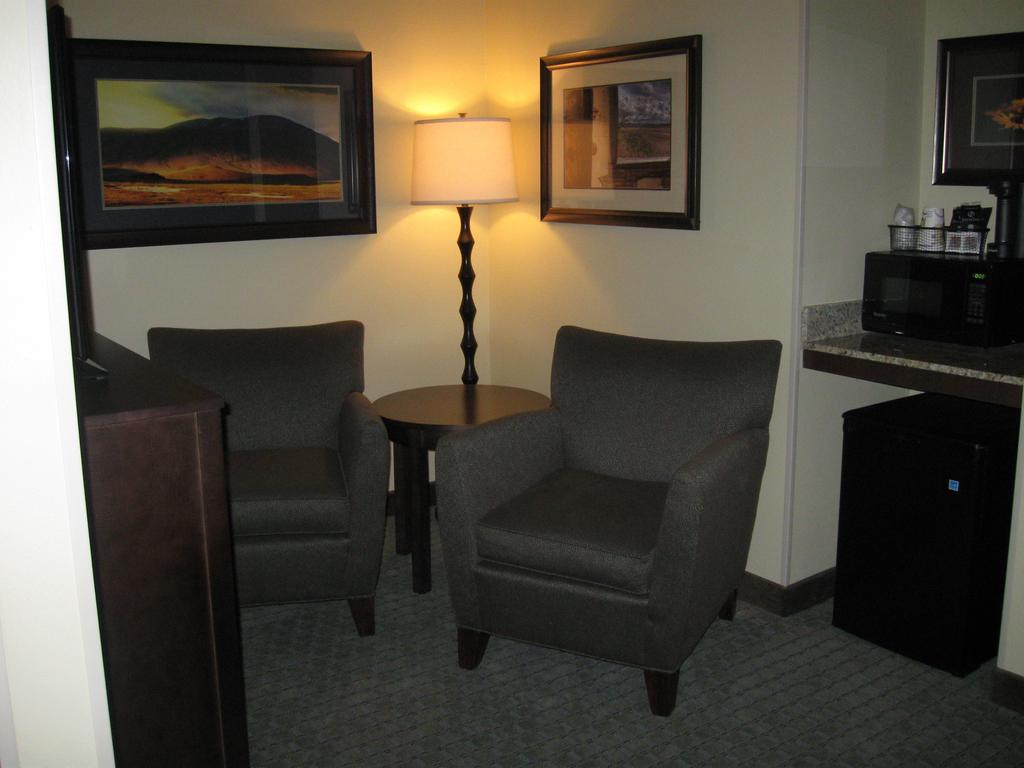 Little Missouri Inn & Suites New Town ภายนอก รูปภาพ