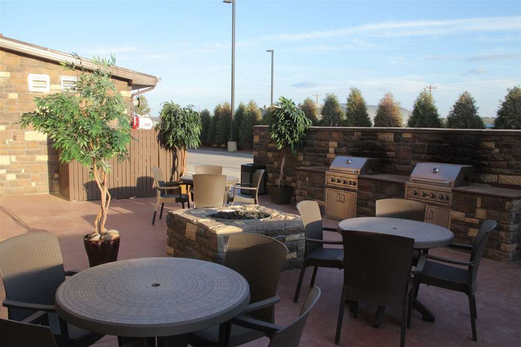 Little Missouri Inn & Suites New Town ภายนอก รูปภาพ