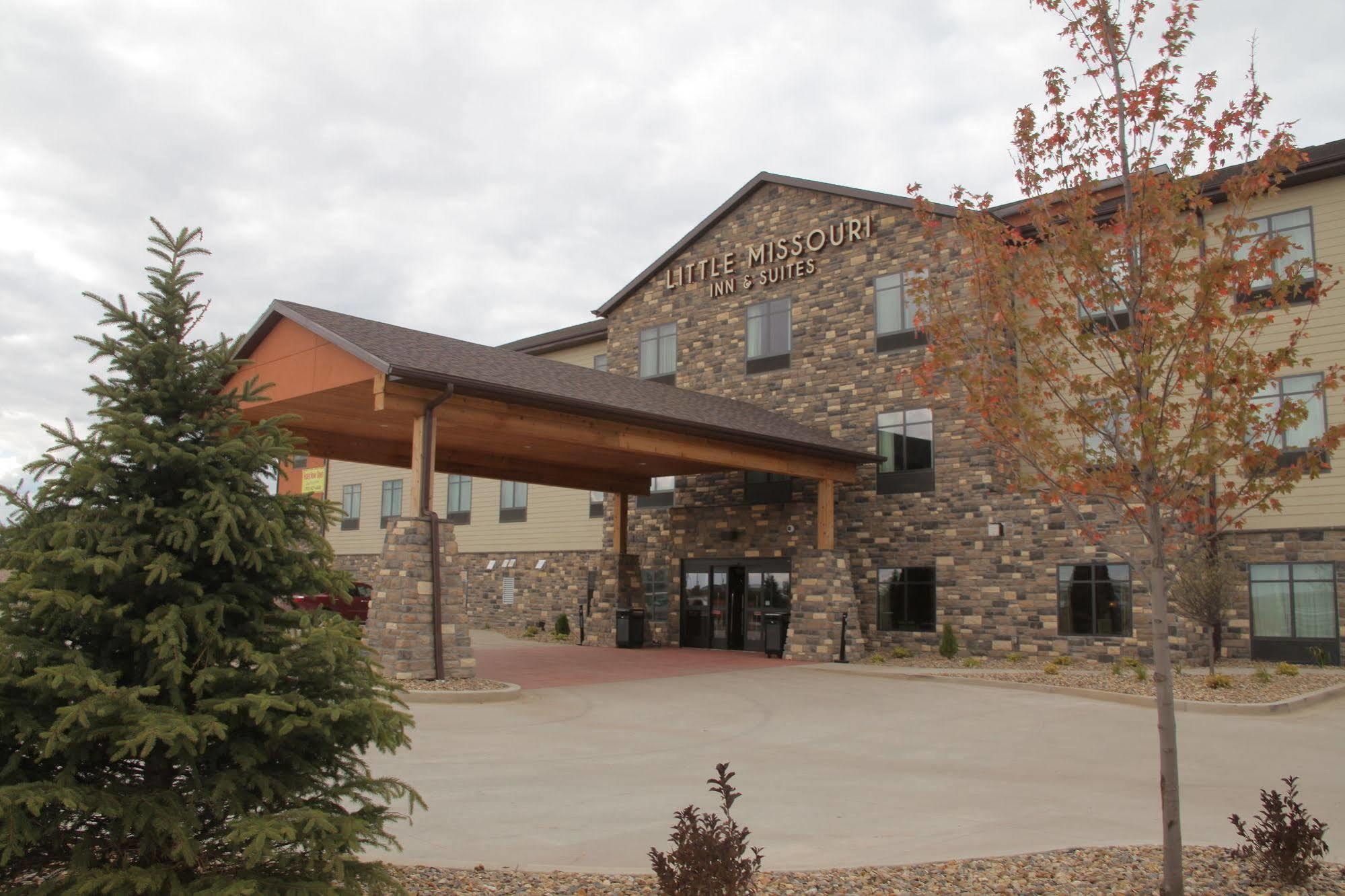 Little Missouri Inn & Suites New Town ภายนอก รูปภาพ