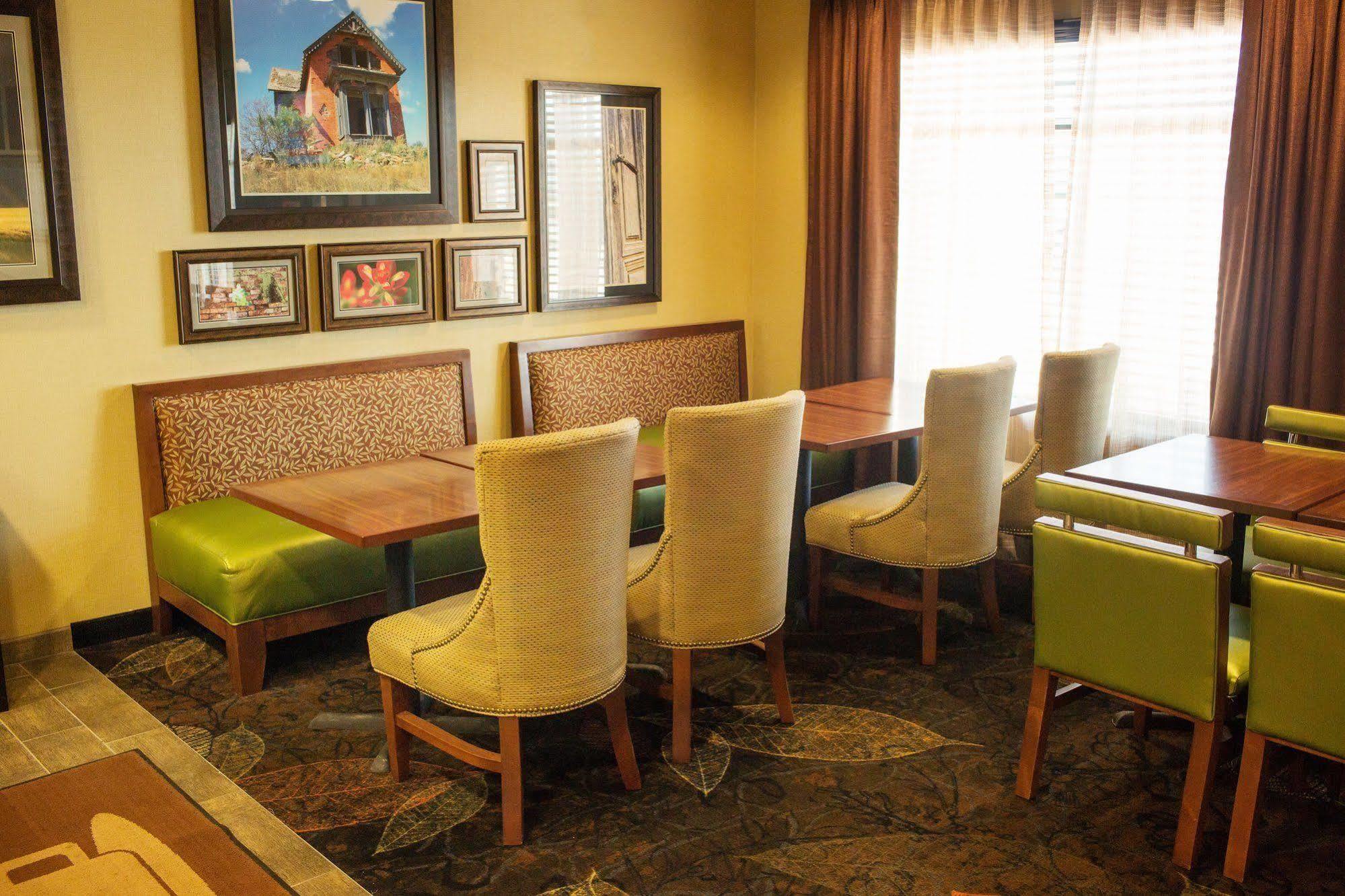 Little Missouri Inn & Suites New Town ภายนอก รูปภาพ